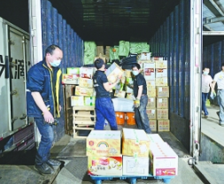 機場貨物運輸三兄弟：液壓搬運車、叉車、堆垛車